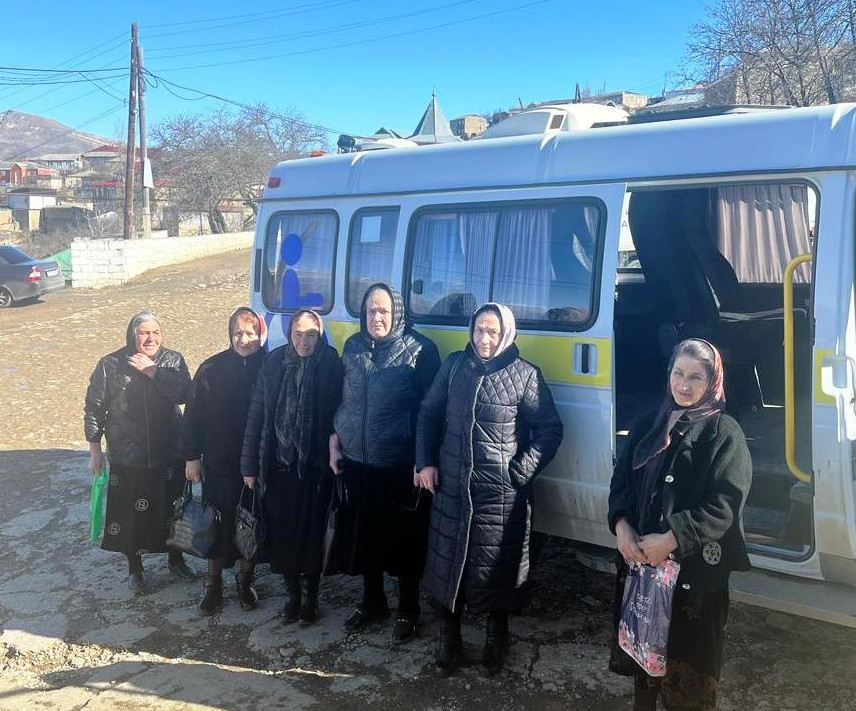 В рамках нацпроекта «Демография» с начала года 45 граждан пожилого возраста и инвалидов доставлено в медучреждения Дахадаевского района